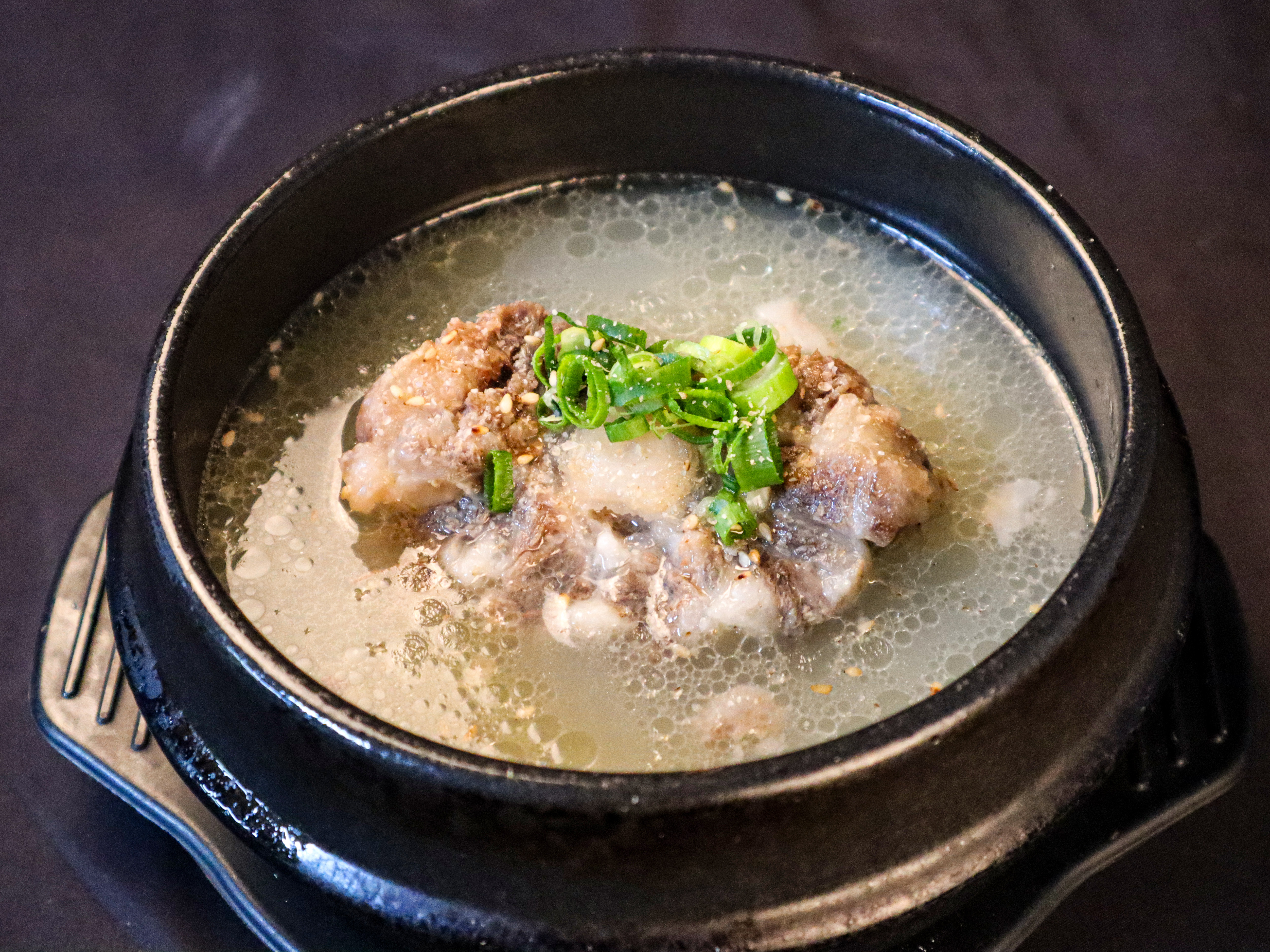 黒毛和牛テールスープ